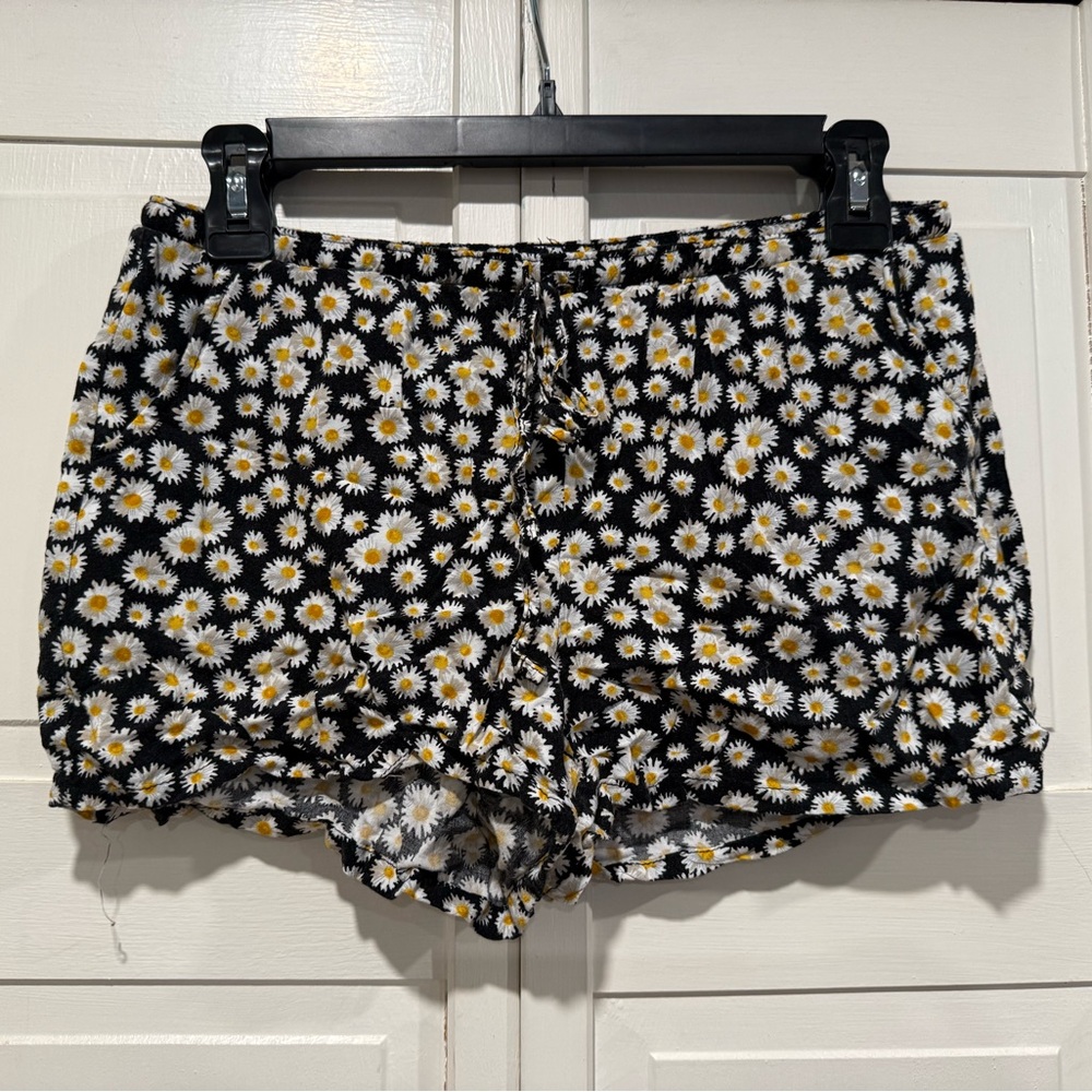 No boundaries‎ daisy shorts size medium EUC
